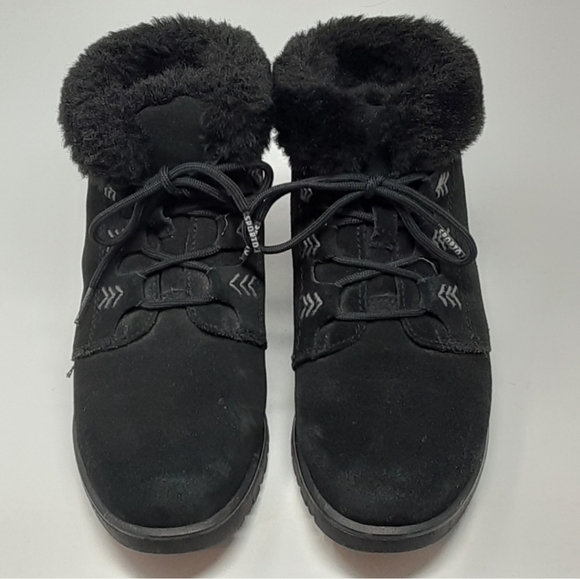 Sporto Furry Boots - Picture 2 of 5